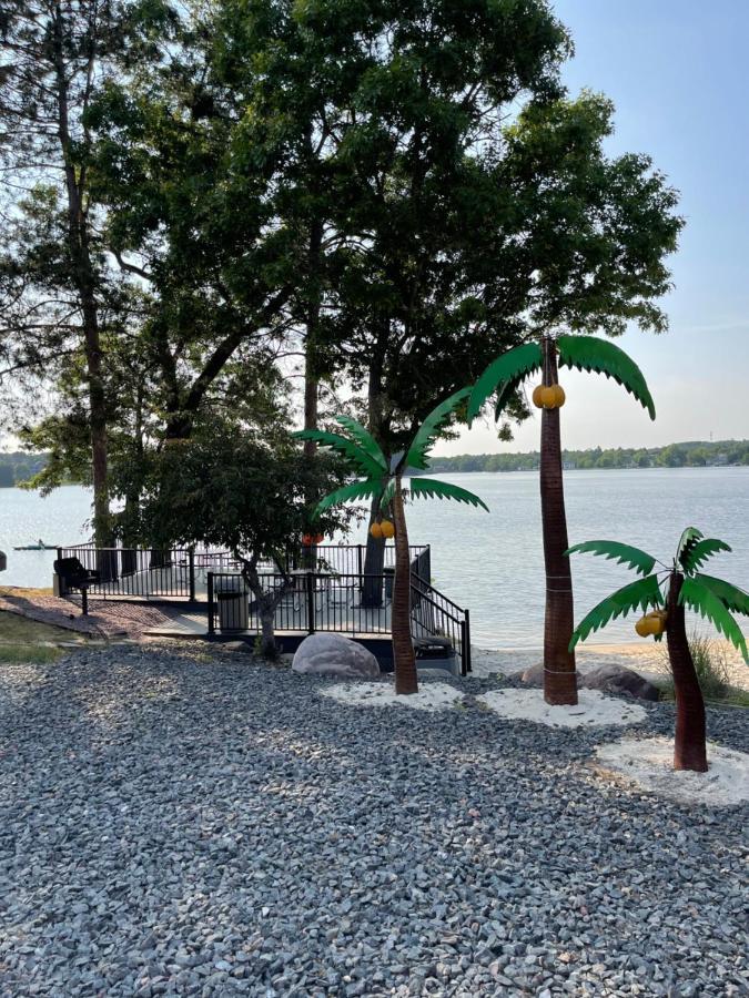 加勒比海俱乐部度假酒店 Lake Delton 外观 照片